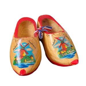 LAST CHANCE SALE!AUTHENTIC Dutch Hand Carved Wood Clogs Holland Windmill Decor